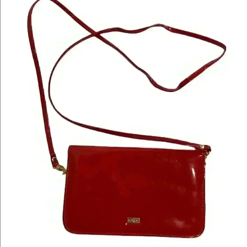 Buxton wallet/crossbody